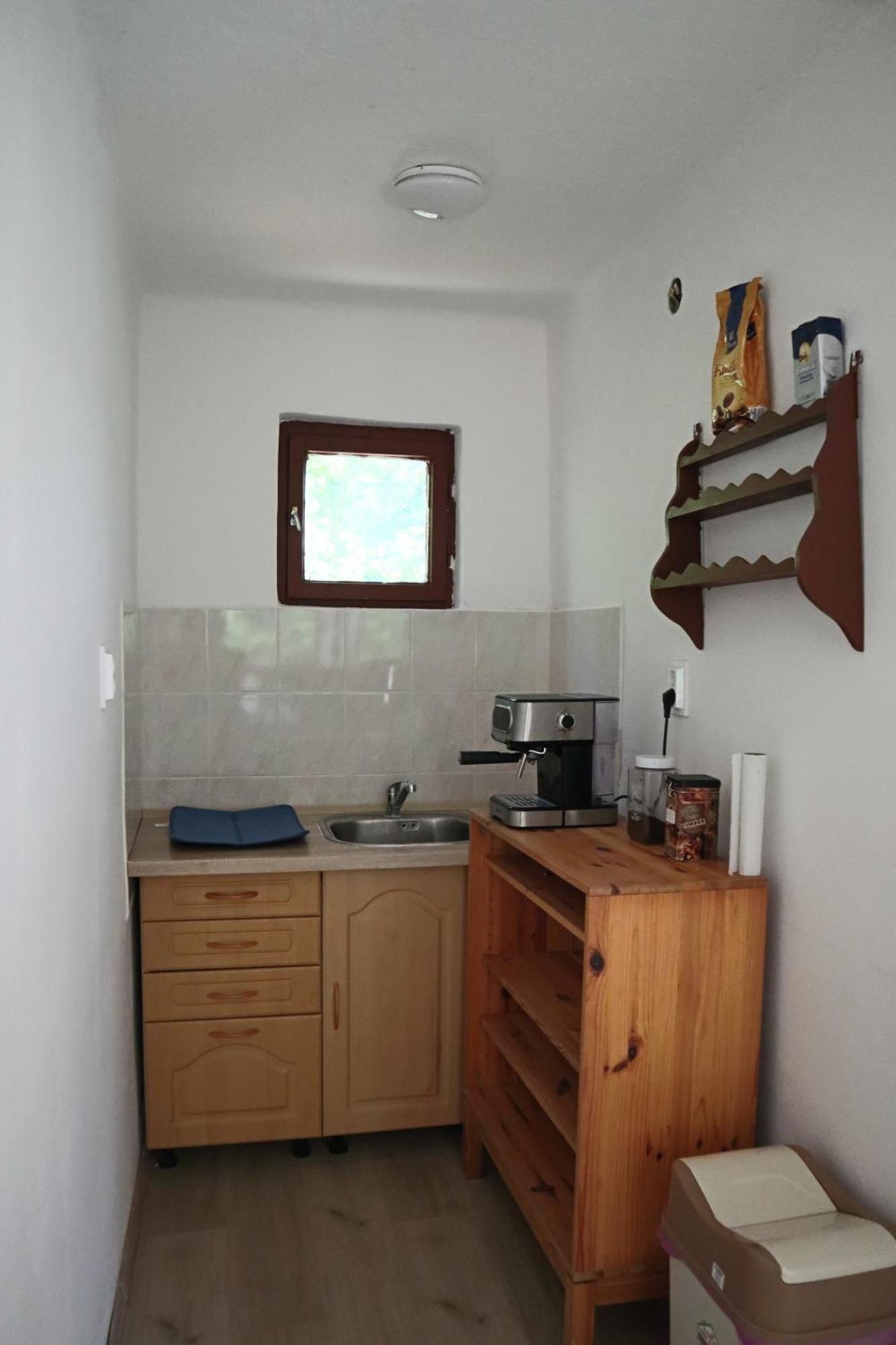 Madarles Vendeghaz Villa Abaliget Luaran gambar